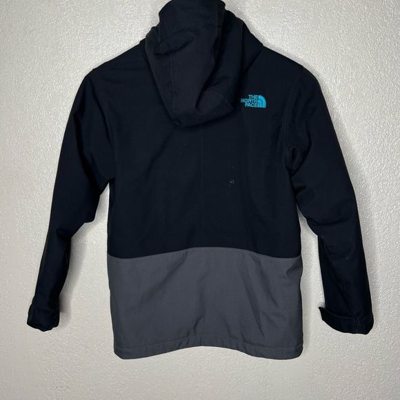 The North Face Insulated Winter Coat Boys Medium - Picture 3 of 5